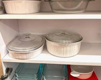 3 Corning Ware French White Baking Dishes, Pyrex Storage Food Storage Containers With Lids & More
Lot #: 152