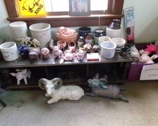 Crocks and Figurines