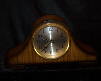 Mantel Clock