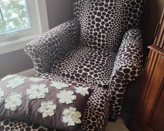 Chair with ottoman