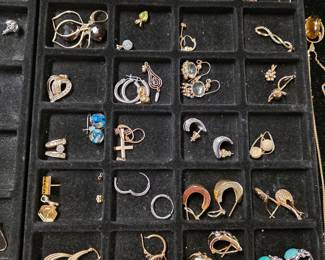 Assorted Gold jewelry