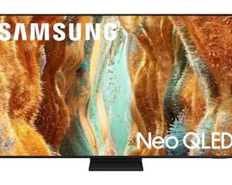 Big, beautiful newer flatscreen as seen over fireplace in first picture