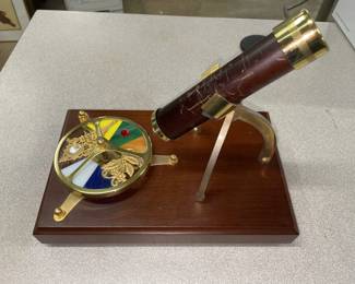 Very cool kaleidoscope music box