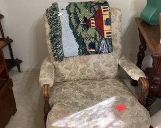 Fredericksburg woven throw