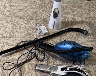 Vacuums & Desk Light 