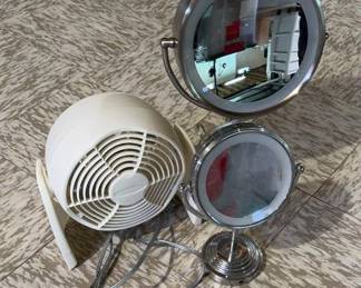 Fan & Mirrors 