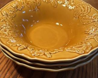 Sur La Table "Harvest" Turkey and Oak Leaf Embossed Bowl