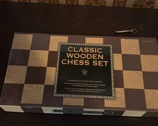 Classic Wooden Chess Set