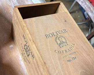 Bolivar Cofradia No. 754 Wooden Cigar Box