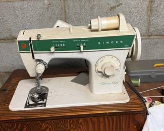 Singer Fashion Mate 248 Sewing Machine
