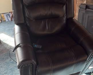 Flexsteel Power Recliner with Lift Assist