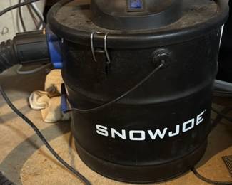 Snow Joe Wet/Dry Vacuum