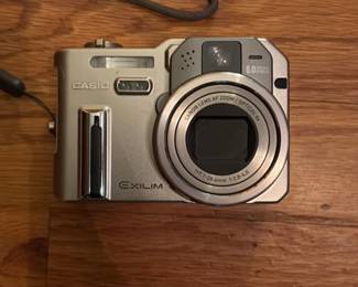Casio EX-S600 Digital Camera