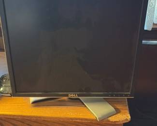 Dell Flat Panel Monitor
