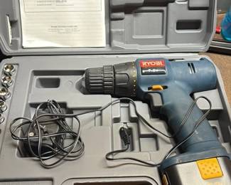 Ryobi HP62/HP722 7.2V Cordless Drill/Driver Kit