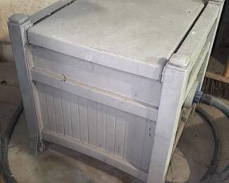 Plastic Outdoor Storage Box with Lid