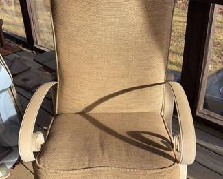 Outdoor Swivel Glider Chair with Cushions