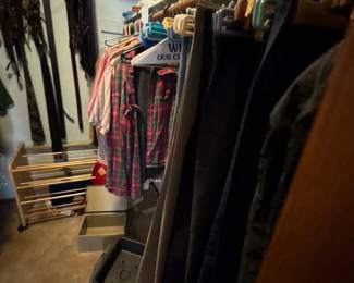 107Nov 08 2025 03 30pmXayR