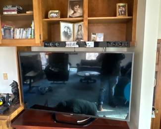 66Nov 08 2025 03 18pm5UdG