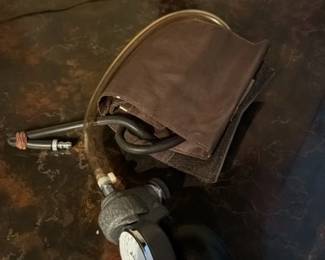 Vintage Aneroid Sphygmomanometer