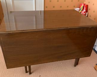 Large drop leaf table