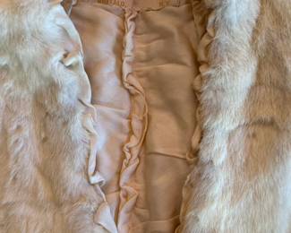 Madame Ullman Edwardian fur cape, c. 1905-1910