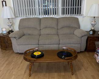 Comfy sofa, great neutral color. Good condition. If you have company coming for the holidays and you've been thinking of getting something new to you, come check this 3-seater out.