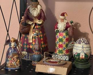 Jim Shore! Now there's a Santa!