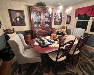 Dinning room Set and rug (Hutch excluded)