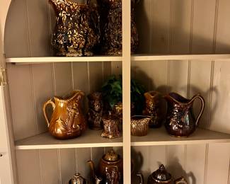 Assorted pottery