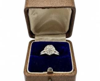 14 14KWhiteGoldDiamondClusterRing8Stones507g