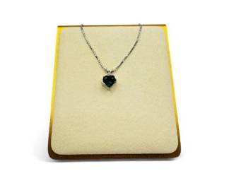 24 10KWhiteGoldEmeraldHeartPendant14KWhiteGoldChain432g