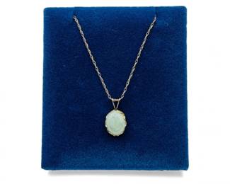 43 JadePendantNecklace14KGESettingwChainMetal