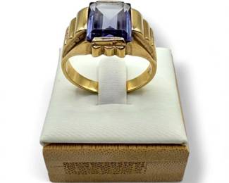 38 10KGoldRingwLargeFacetedMoissaniteStone753gSizetoFollow