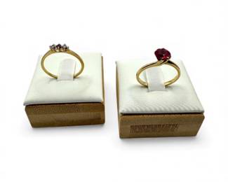 33 10KGoldRubyDiamondAccentRingSet2Rings3gTotal