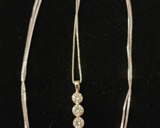 1 Carat total Diamond Pendant in 18k White Gold and Gold Box Chain Necklace