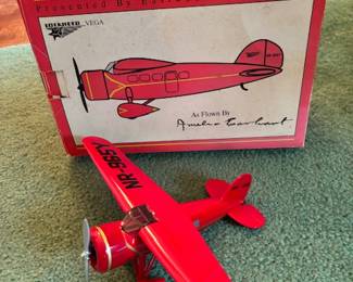 Eastwood NR-965Y Airplane