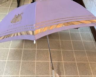 Gloria Vanderbilt Swan Umbrella