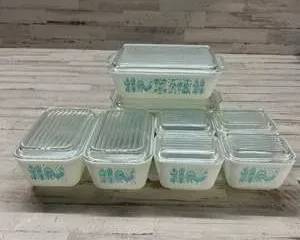 Vintage Pyrex Amish Butterprint Refrigerator Dish Set β Turquoise Rooster & Cornflower Pattern β 8 Pc Set