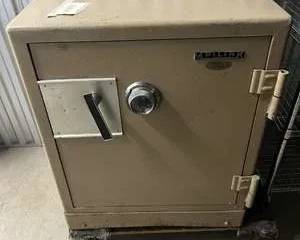 Heavy-Duty Meilink Steel Safe Co. Fireproof Safe β UL Listed Relocking Device, Toledo Ohio β 1 Hour Fire Rated