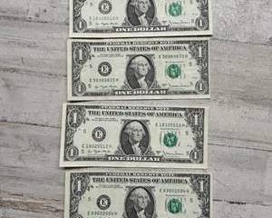 1977 $1 Federal Reserve Notes β Minor Off-Center Cut Lot (4) β Richmond E Series