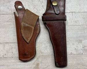 Lot of 2 Vintage Leather Holsters β Bianchi Holster #27K KL3R & VL&A Chicago 423