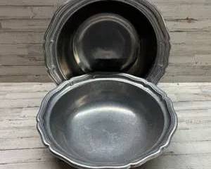 Vintage Wilton Armetale Pewter Serving Bowls Set of 2 Scalloped Edge 24β & 30β Heavy Metal USA