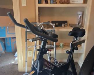 32Oct 28 2025 06 24pmiSxt