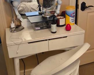 73Oct 28 2025 06 41pmLs4J