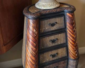 84Oct 28 2025 06 45pm3SEJ