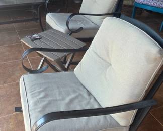 27Oct 28 2025 06 22pmfXsy