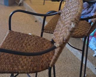 47Oct 28 2025 06 31pmaCur