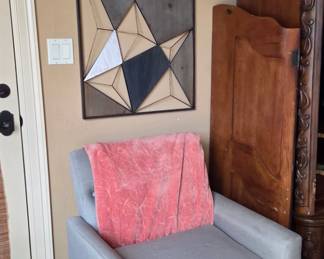 81Oct 28 2025 06 44pm6sKc