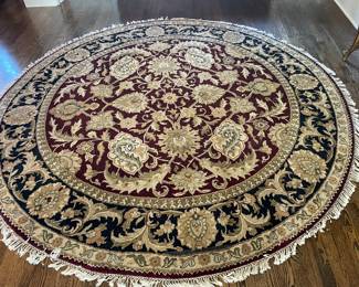 8’ round rug